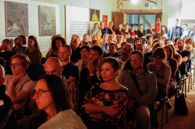 pubblico_mezzanotte