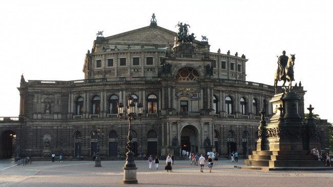 Teatro Semperoper - Dresda Andrea e Carla Pazzaglia