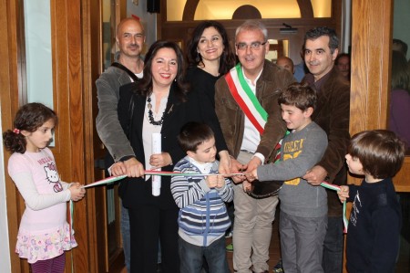 il taglio del nastro alla scuola di musica