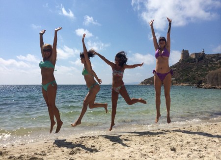 Yoga in spiaggia