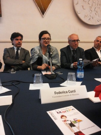 Il vicesindaco Federica Curzi ha moderato il convegno su Made in marche e Expo