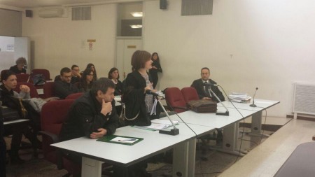 Il processo in corte d'Assise a Macerata. A sinistra l'imputato Dafinu