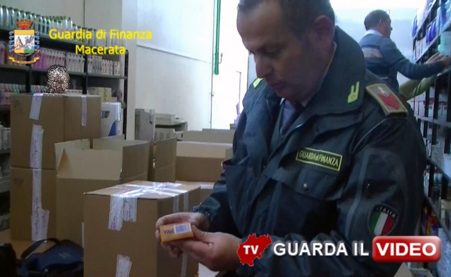 sequestro cosmetici finanza 00
