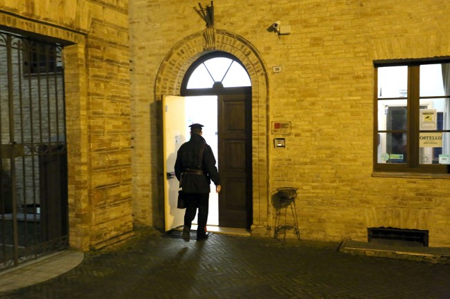Carabinieri Ostello  Asilo Ricci (5)