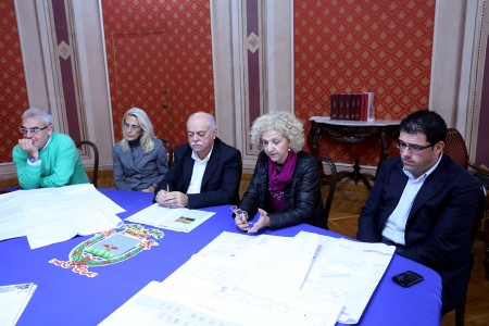 Da destra: Francesco Fiordomo, Antonella Angerilli, Antonio Pettinari, Vittoria Michelini e Romano Carancini