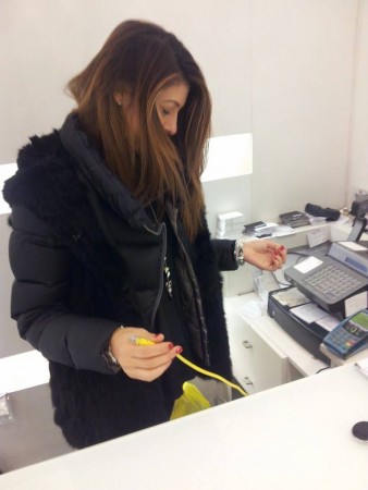 Cristina Chiritoiu, commessa del negozio