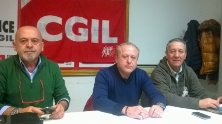 Primo Antonelli (Fillea Cisl), Massimo De Luca (Filca Cgil) e