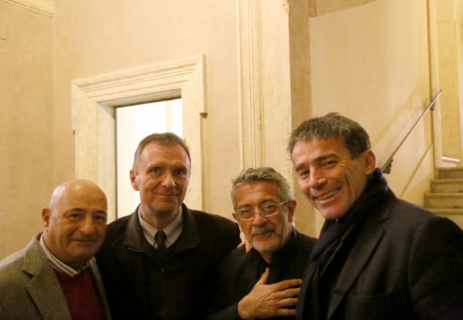 Guido Picchio con Duilio Giammaria (Tg1), Alberto Negri (Il Sole 24 Ore) e un amico