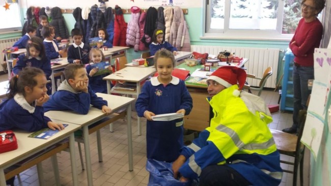 postino_babbo_natale_tolentino-2-650x365