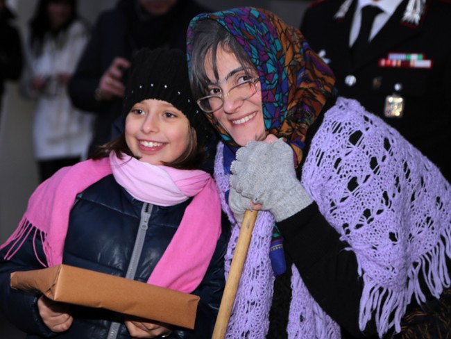 Carabinieri - Befana (11)