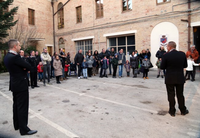Carabinieri - Befana (14)