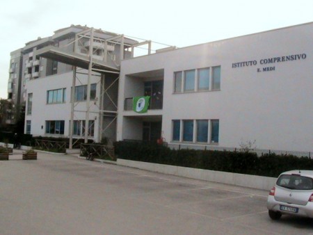 La scuola elementare Gramsci-Matteotti di via Alighieri