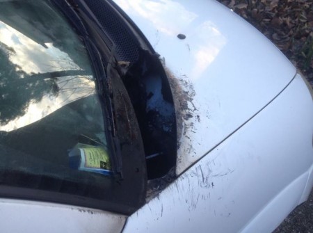La Citroen C3 danneggiata