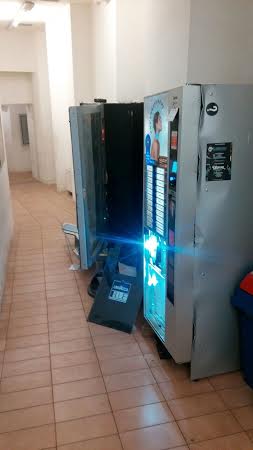 scasso distributori 3