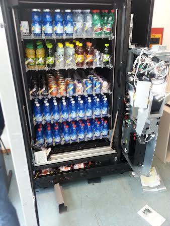 scasso distributori 4