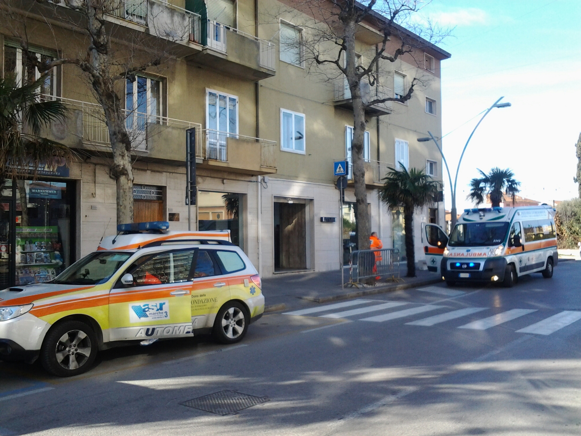 20150112_132518.jpg image
