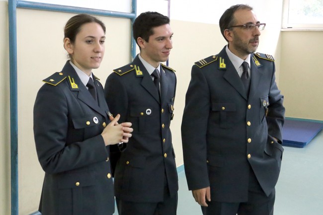 Dimostrazione finanza scuola dante alighieri macerata (12)