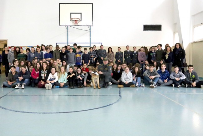 Dimostrazione finanza scuola dante alighieri macerata (13)