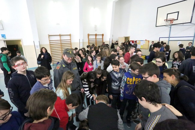 Dimostrazione finanza scuola dante alighieri macerata (15)