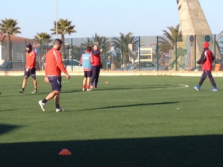 Mister Antonio Mecomonaco durante l'allenamento odierno