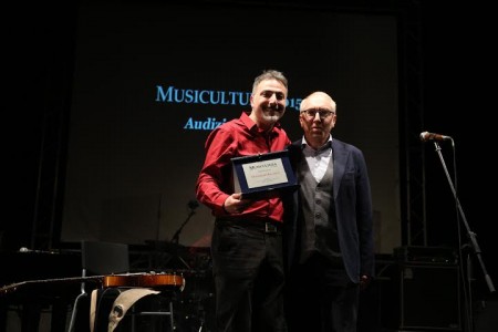 Pierpaolo Marzulla riceve il premio della giuria.