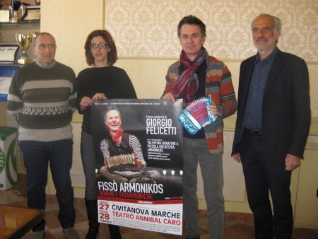 da sinistra il sindaco Tommaso Corvatta, l'attrice Valentina Bonafoni, il regista Giorgio Felicetti e il vice sindaco Giulio Silenzi