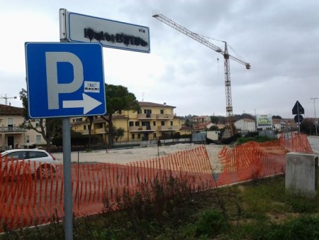 via balbo imbrattata
