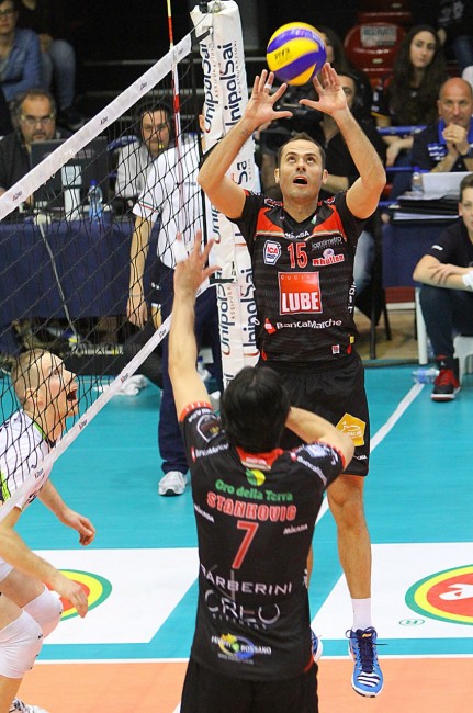 Ricardinho al palleggio