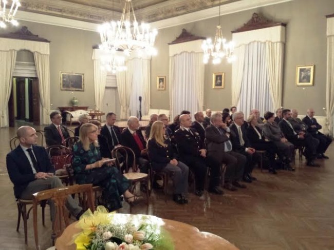 lions tombesi 2