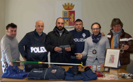 Il materiale sequestrato