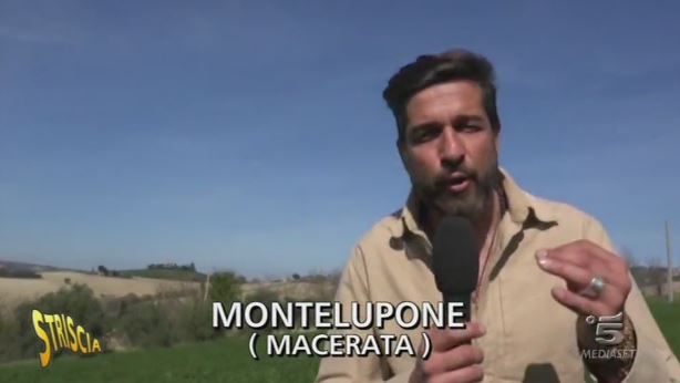 Edoardo Stoppa Striscia la notizia Montelupone Casolare animari (1)