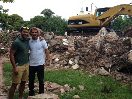 Mattia Patrassi e Federico Viudez in un cantiere in demolizione