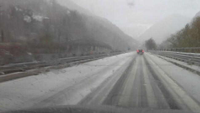 Neve in superstrada 2