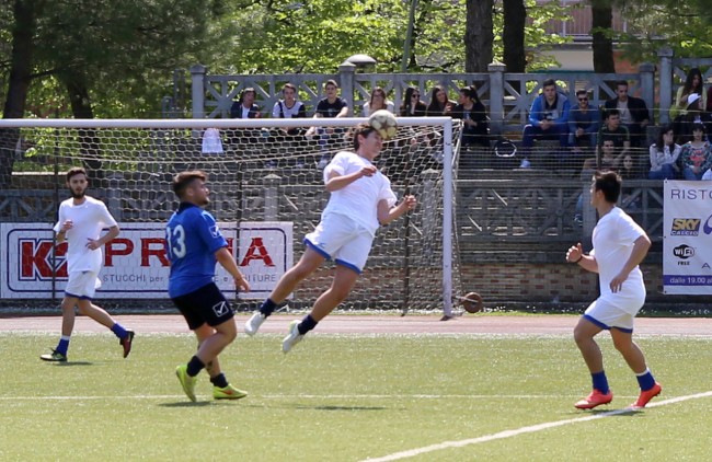 Partita ragazzi scampia e itc gentili_Foto LB (3)