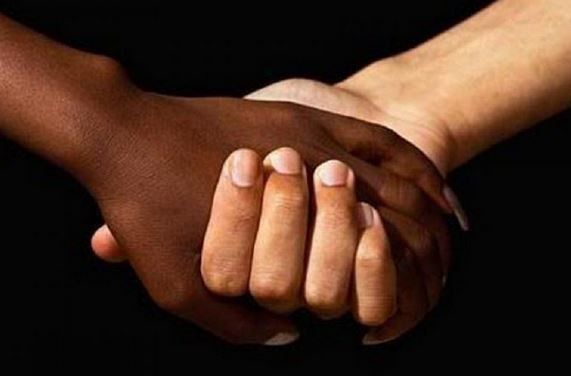 RAZZISMO