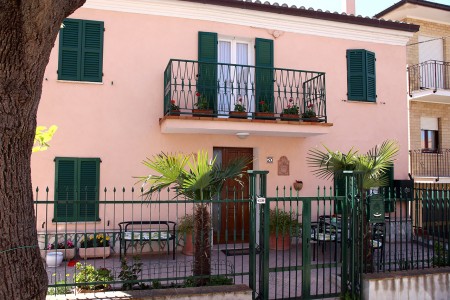 La casa dove è avvenuta la rapina