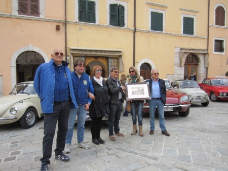 I vertici della Scuderia Marche ricevuti dall’assessore comunale di Visso Patrizia Serfaustini