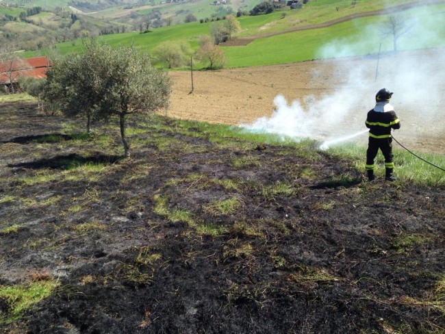 Un incendio (foto d'archivio)