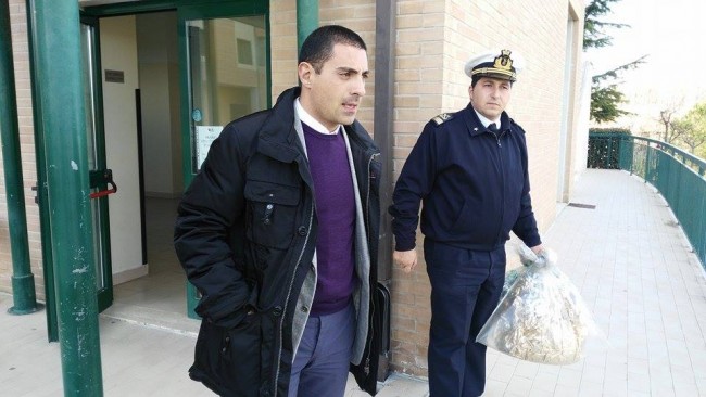 Michele Grottoli comandante della Capitaneria di porto di Civitanova all'uscita dall'obitorio