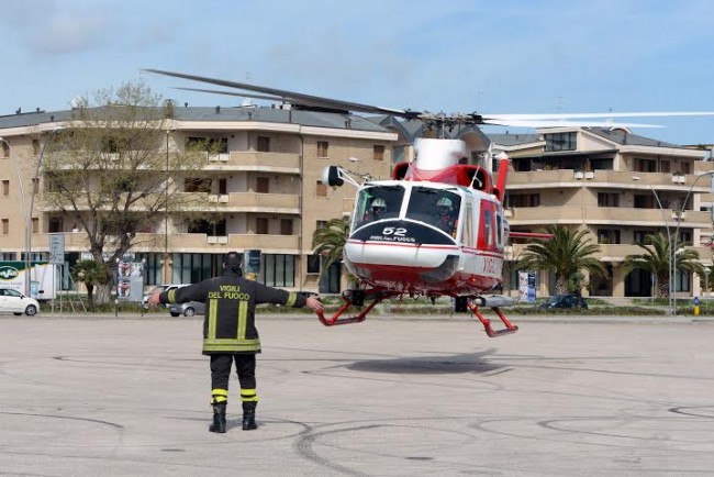 L'elicottero dei vigili del fuoco
