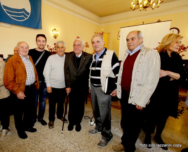 premio a enzo ranieri (1)