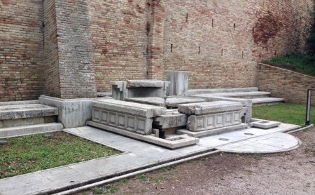 sacello 3
