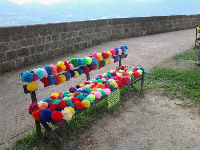 yarn bombing2