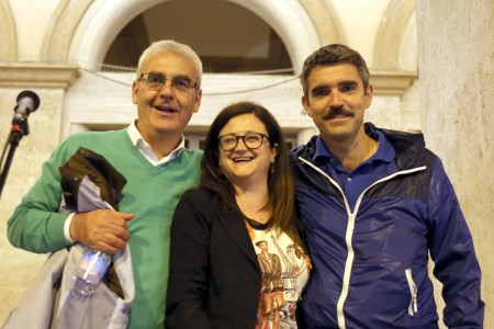 Carancini con il vicesindaco Federica Curzi e David Miliozzi di Pensare Macerata