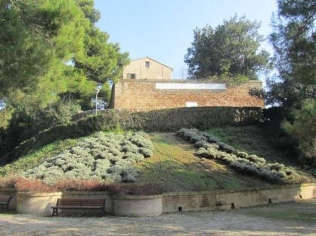 Il Colle dell'Infinito