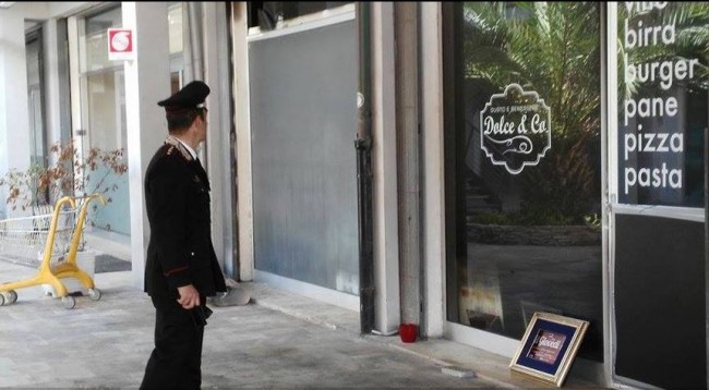 L'arrivo dei carabinieri al Dolce & Co