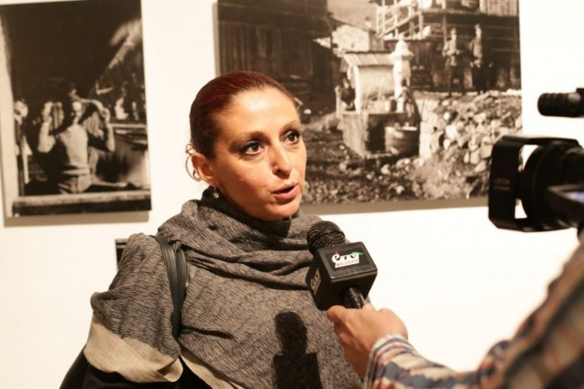 Inaugurazione mostra Obiettivo sul Fronte prof accademia belle arti Eleonora Sarti 15