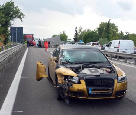 L'auto rimasta coinvolta nell'incidente