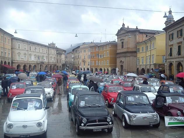 auto manifestazione2