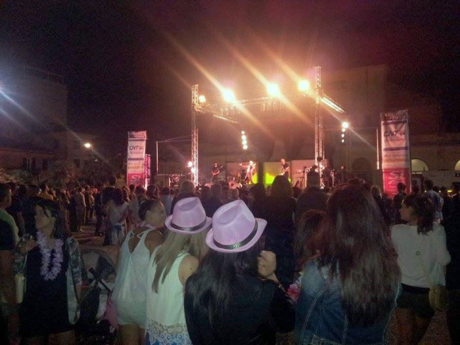 Alle 2 riapre il palco in Largo Giulio